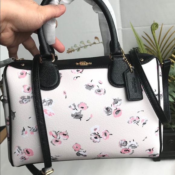 💐SOLD PENDING ✅ - Picture 3 of 6